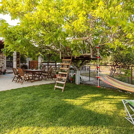 Olive Garden Stone House Near The *