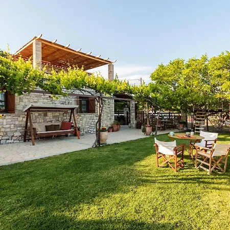 Ferienhaus Olive Garden Stone House Near The Petalídhion