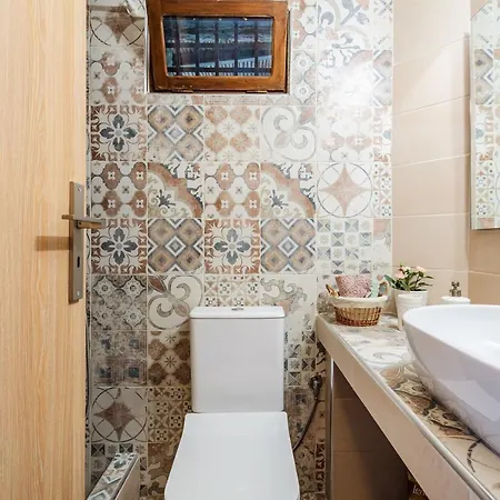 Olive Garden Stone House Near The *