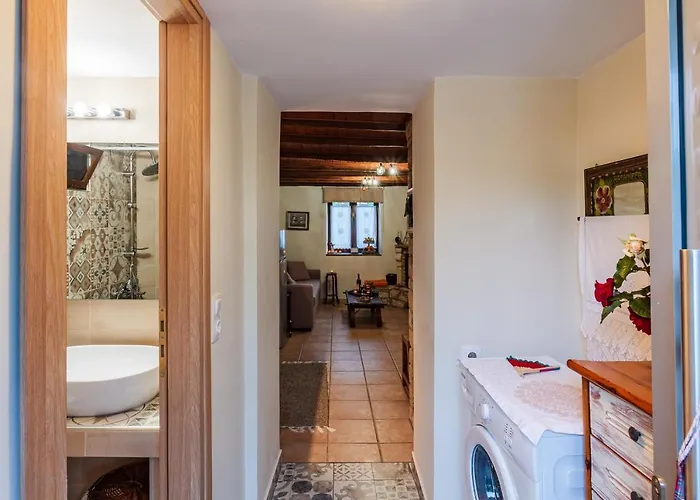 Olive Garden Stone House Near The