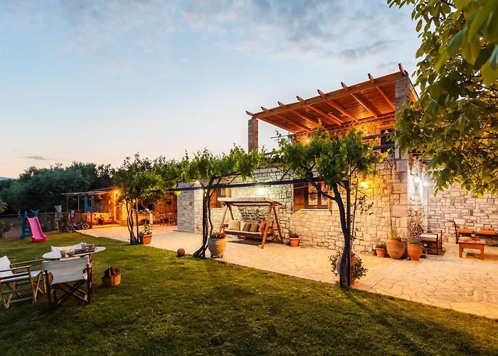 Σπίτι διακοπών Olive Garden Stone House Near The