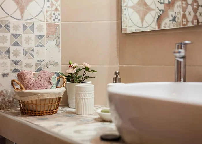 Olive Garden Stone House Near The Σπίτι διακοπών Πεταλίδι