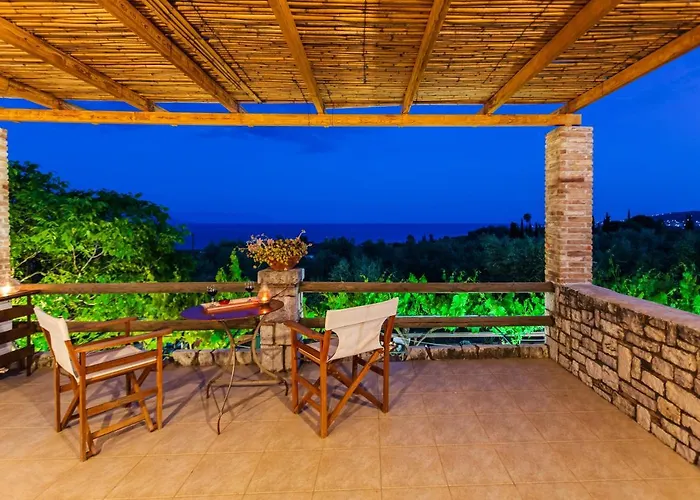 Σπίτι διακοπών Olive Garden Stone House Near The Πεταλίδι