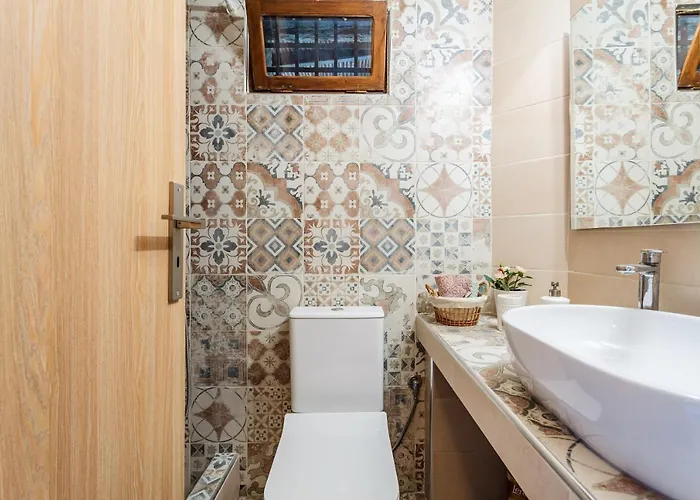 Olive Garden Stone House Near The *