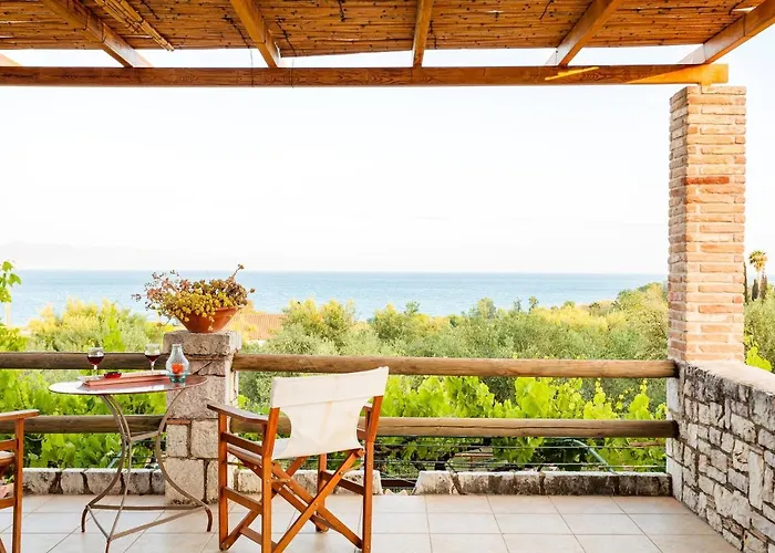 Olive Garden Stone House Near The Σπίτι διακοπών Πεταλίδι