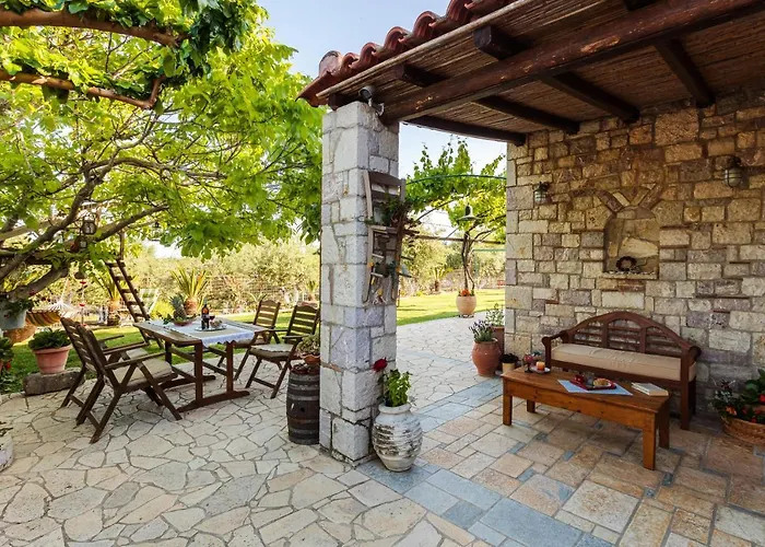 Olive Garden Stone House Near The Σπίτι διακοπών *